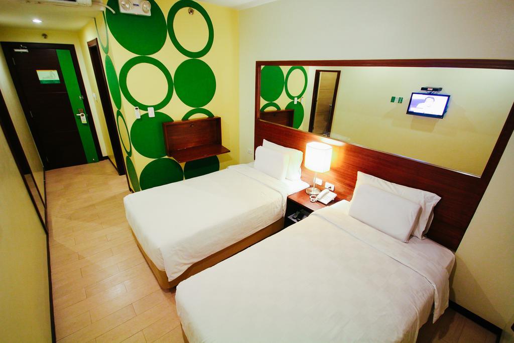 Go Hotels Bacolod Exteriér fotografie