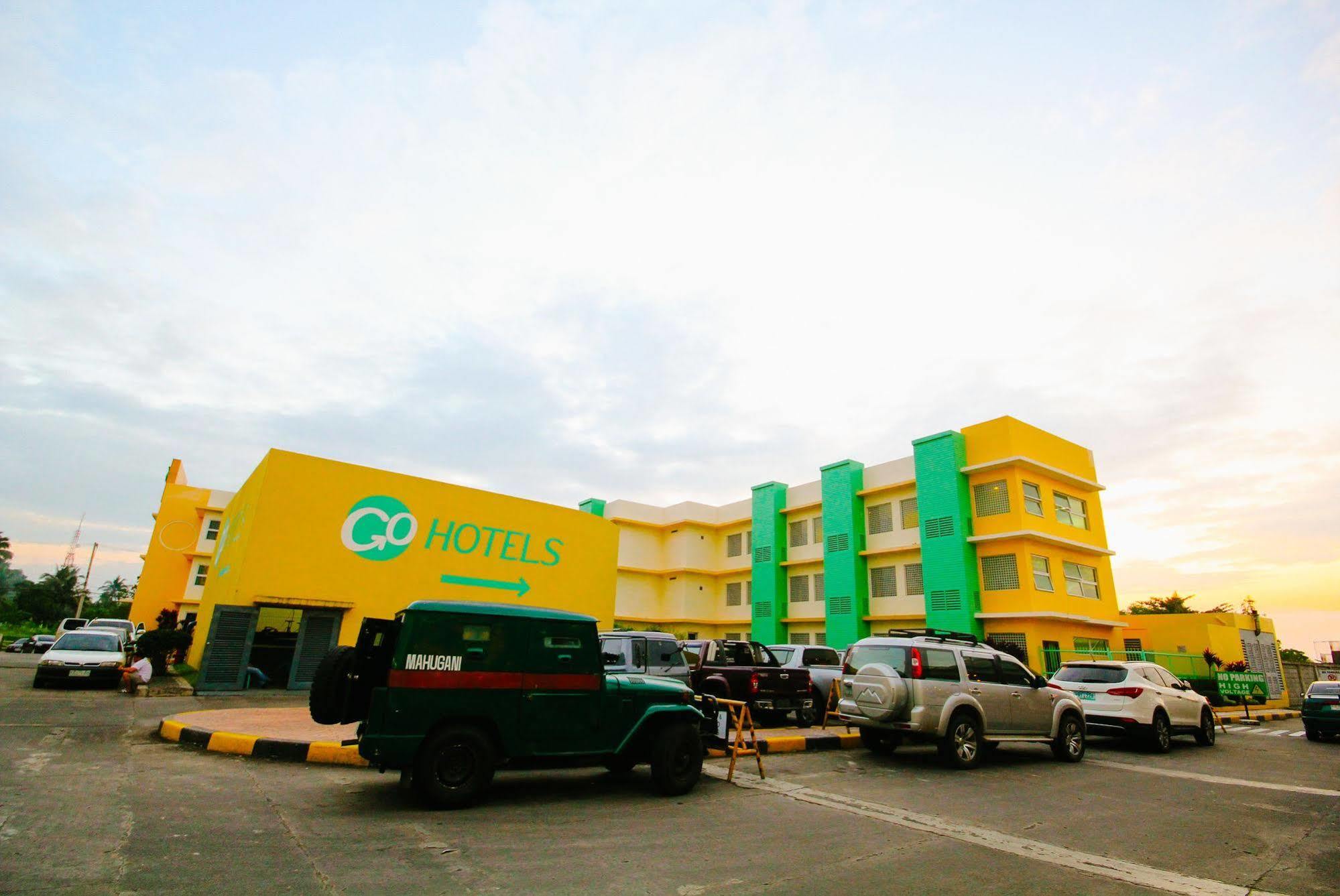 Go Hotels Bacolod Exteriér fotografie